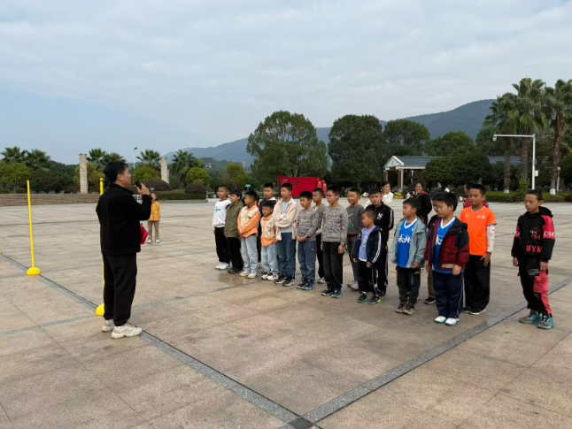 双牌：快乐足球 阳光成长