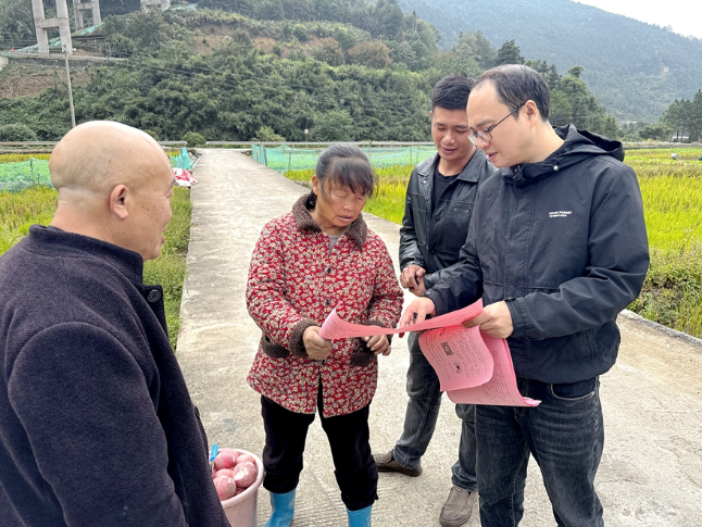 双牌县打鼓坪乡：医保宣传“零距离” 帮办服务暖“民心”