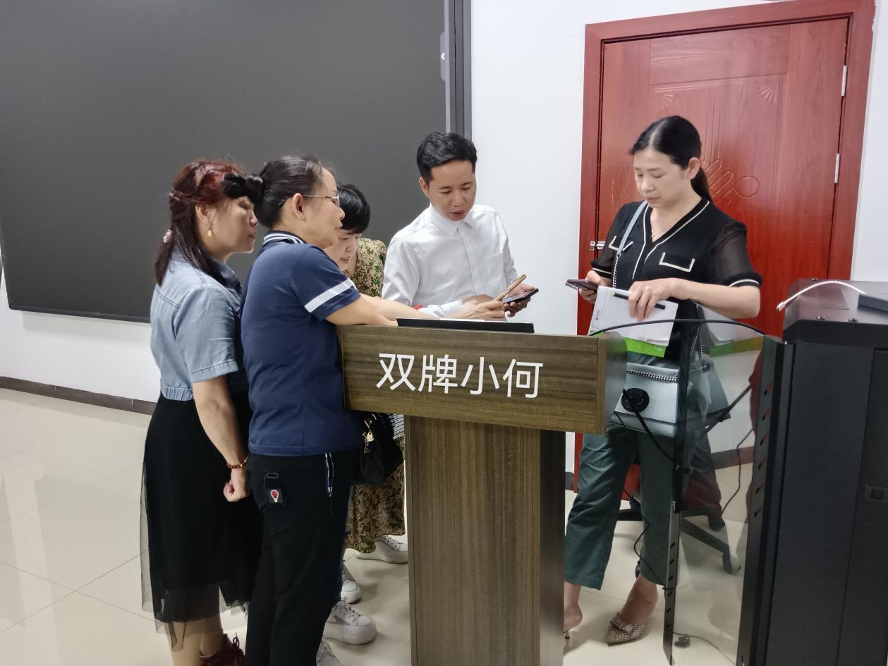 图片 1.png 图片 1.png