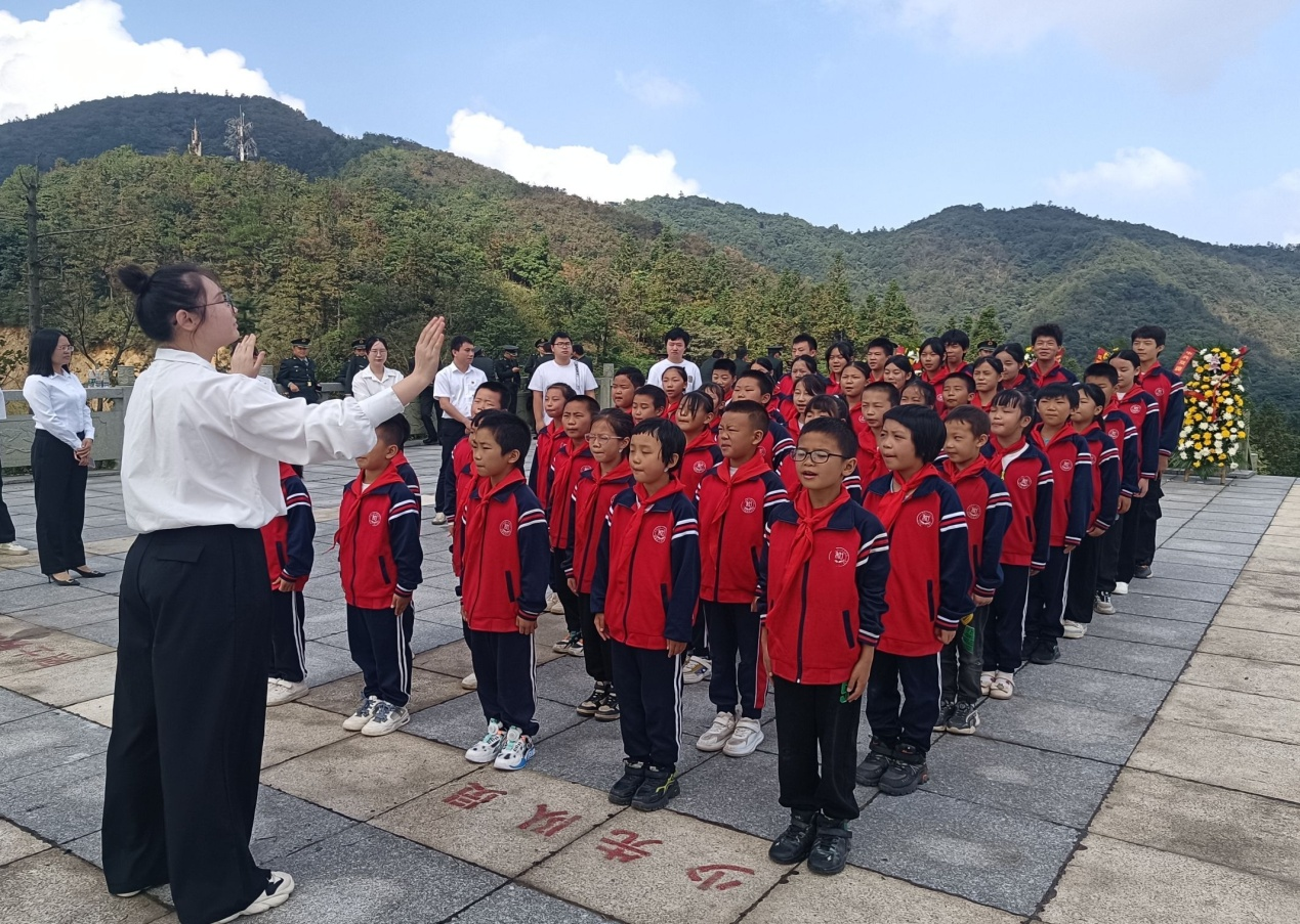 学校清明1.png