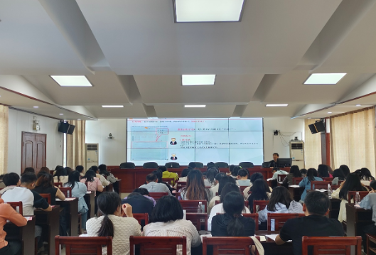 双牌：选拔培训2025年国家教育考试监考员