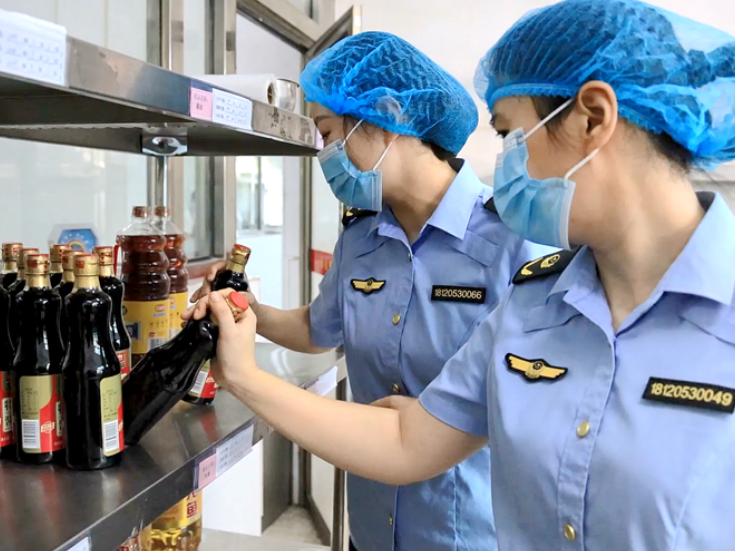 守护师生“舌尖上的安全” | 双牌多部门联合开展开学首日食品安全专项检查