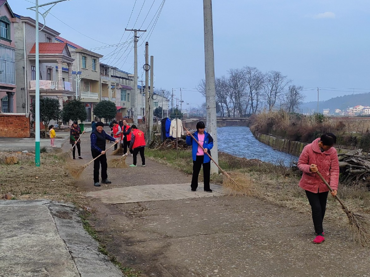 新春走基层 | 双牌五里牌镇：齐心协力永冲锋 清洁卫生迎新年