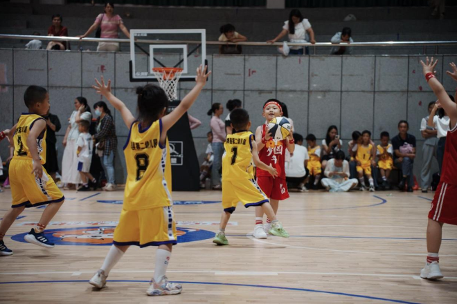 双牌：举办幼儿“童心向篮·永冲锋”篮球嘉年华活动