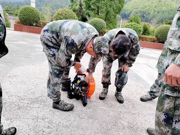 演练后设备操作交流培训_副本.jpg