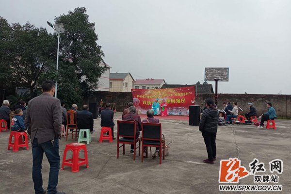 双泊镇：送戏下乡1_水印.jpg