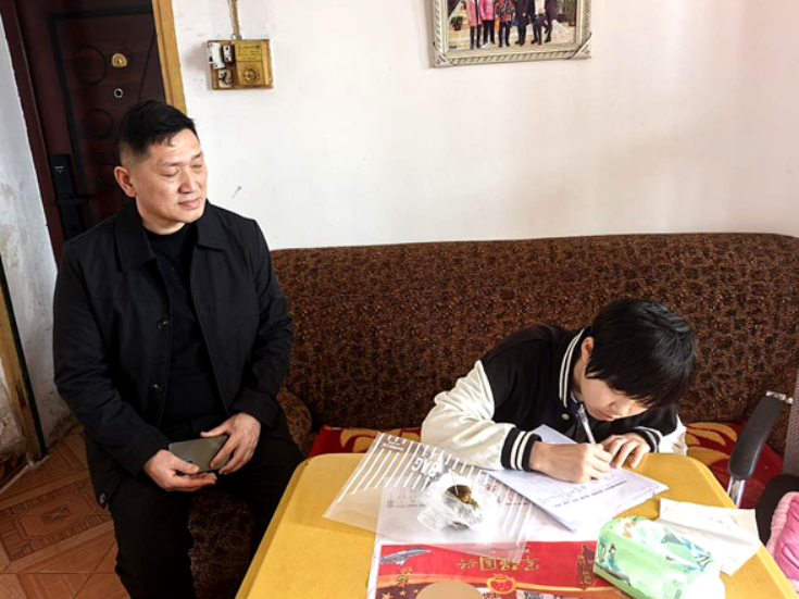 双牌县泷泊镇：妇联敲门暖童心 责任护航伴成长