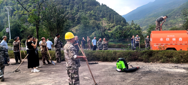 实战练兵防山火 05_副本.png
