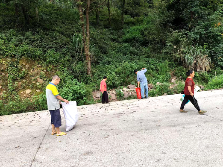 双牌县五星岭乡：整治人居焕新貌 洁净靓丽迎双节