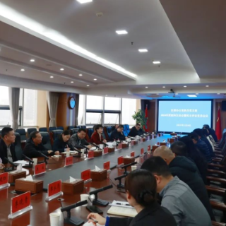 崔晓参加区委办机关党支部组织生活会