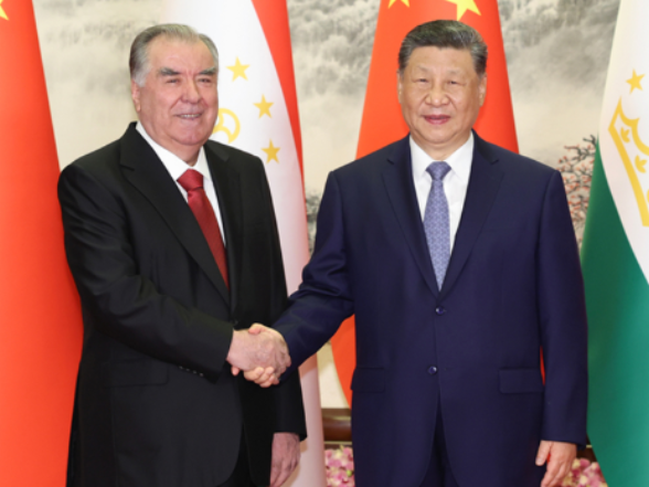央视网|习近平同塔吉克斯坦总统拉赫蒙会谈