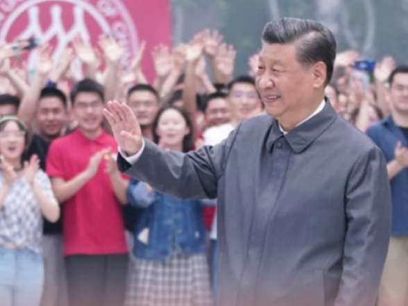 追光的你｜明天的中国，希望寄予青年
