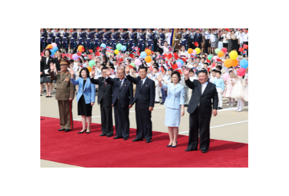 高清大图｜金正恩为习近平举行欢送仪式