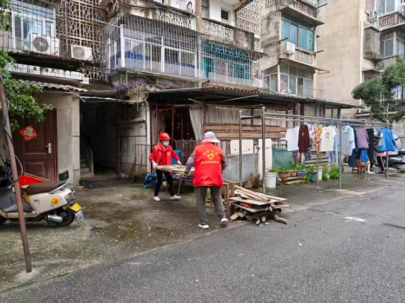 云溪区长岭街道：楼道清了，人心亮了