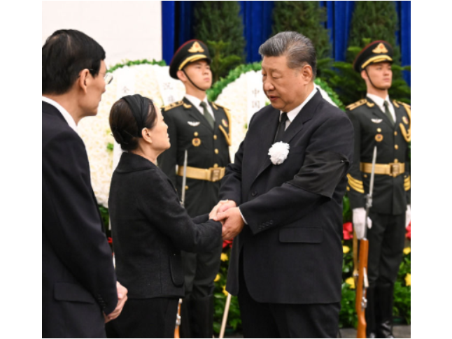 朱镕基同志遗体在京火化 习近平等到八宝山革命公墓送别