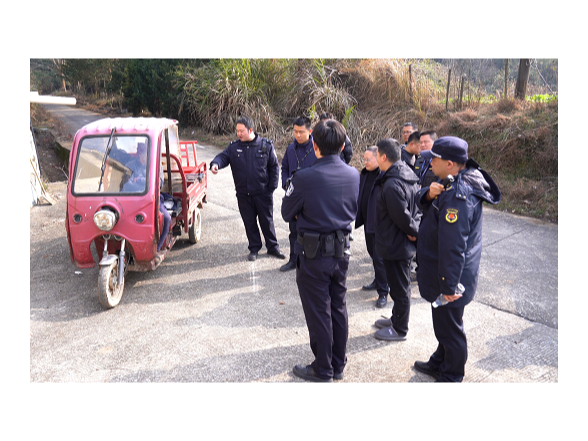 联合执法重拳出击 严查非法烟花爆竹