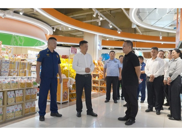 吴国良督导秸秆禁烧和安全生产工作