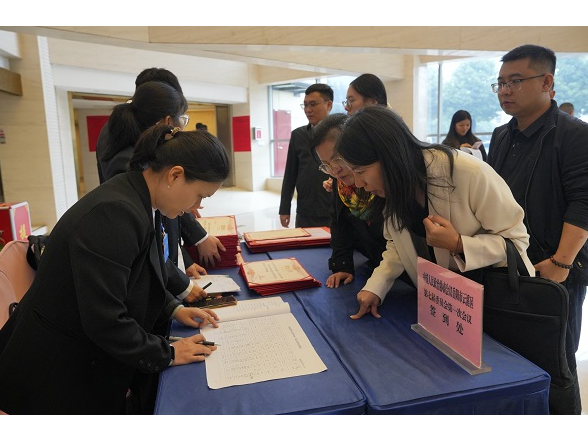 聚焦民生谋发展 履职尽责谱新篇！全区政协委员向大会报到——云溪正式进入“两会时间”