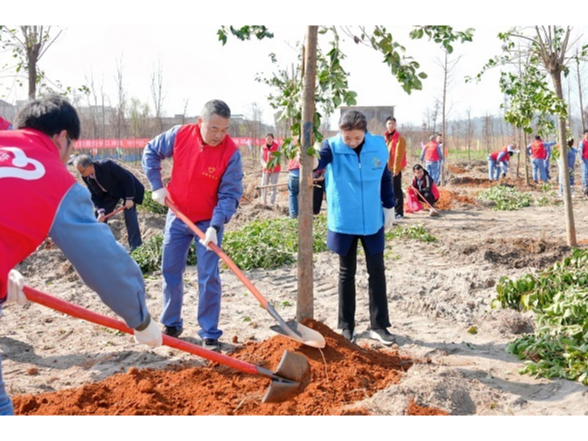 企地同心植绿 共绘云溪新景——云溪区开展2026年义务植树活动