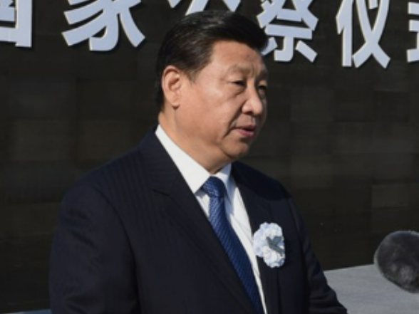 拾光纪·“忘记历史就意味着背叛，否认罪责就意味着重犯”