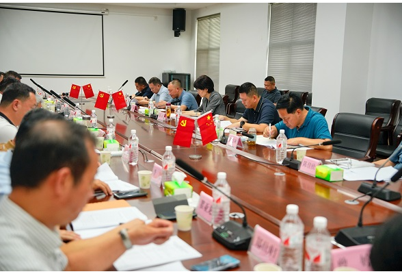 邱虹来我区调研铁水集运煤炭储备项目