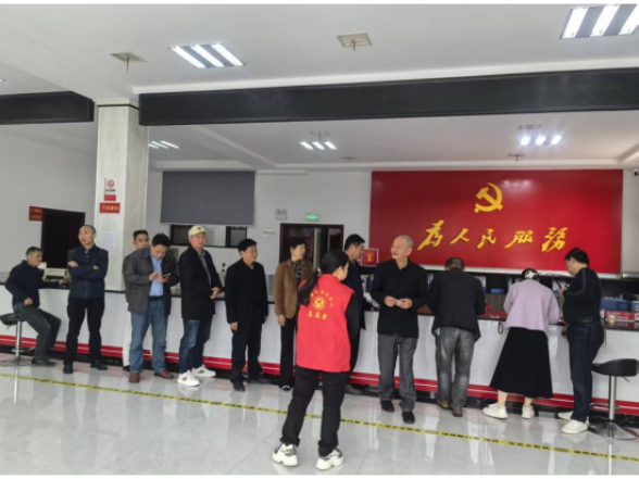 用心守护“最可爱的人”