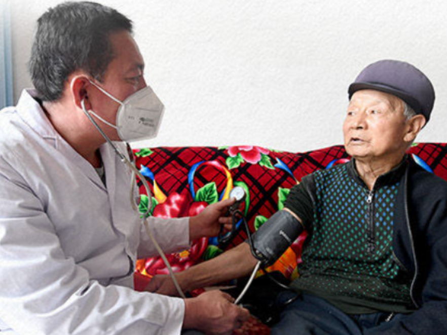习近平总书记同卫生健康工作者的故事