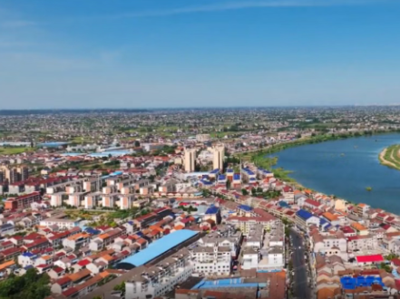 临澧县第十八届人大常委会第四十二次会议召开