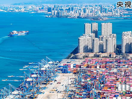 不止抢龙虾，更要抢年轻人