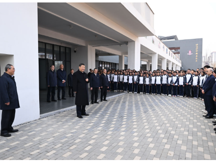 习近平：牢牢把握雄安新区功能定位 努力建设新时代创新高地和推动高质量发展样板