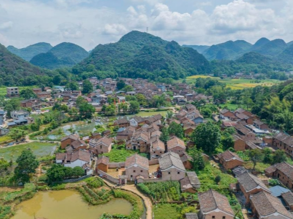 防返贫 旺产业 强基础 创满意——“十五五”开局之年  我的驻村工作这样干