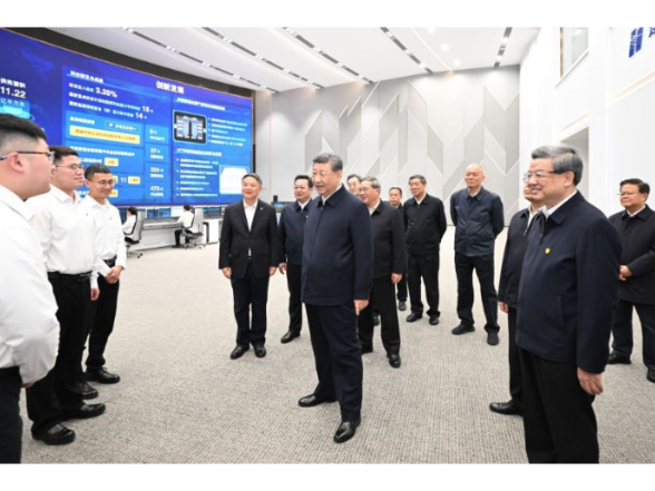 人民之心｜足迹里的政绩观