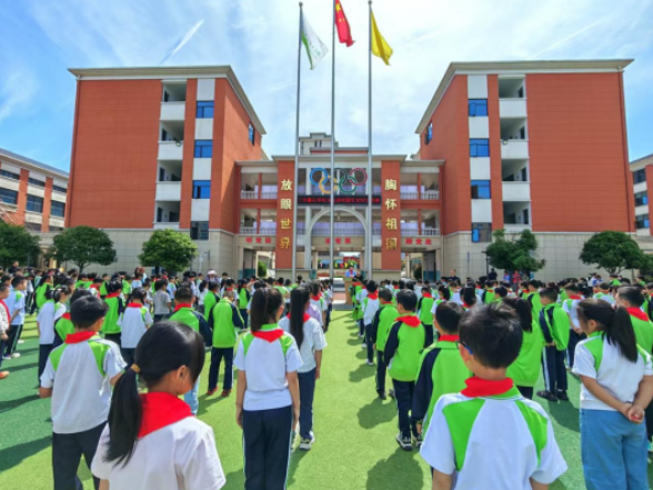 操场变课堂：临澧安福街道护城社区安全讲座出新招