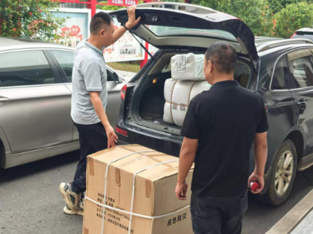 备战汛期：望城街道配发中央应急物 资筑牢安全防线