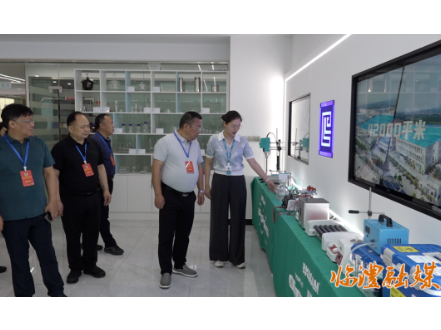 临澧县政协主席会议专题视察“五好”园区建设工作