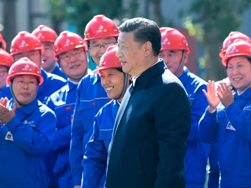 壹视界·微视频｜温暖的握手