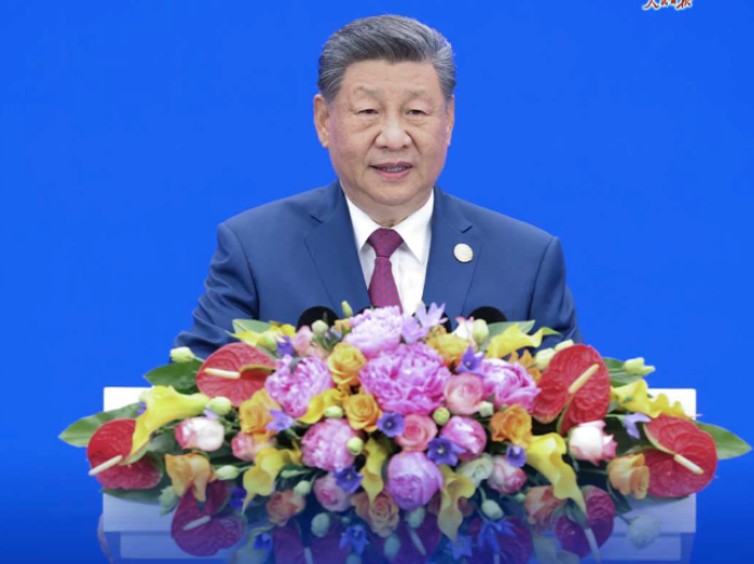 经纬线·习主席提出人工智能发展的时代之问