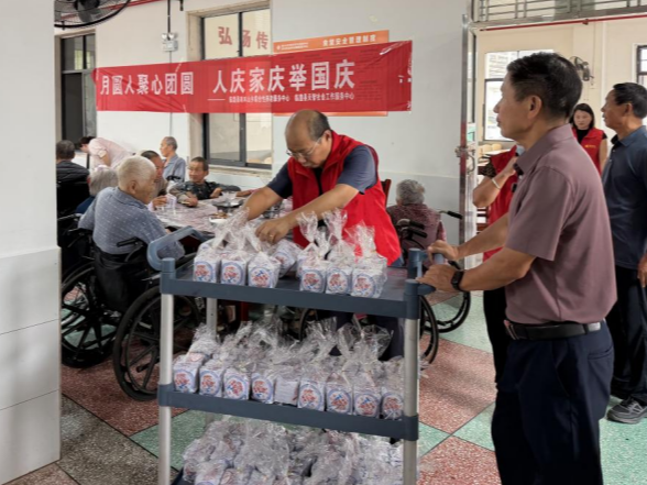我们的节日·中秋｜临澧县刻木山乡：中秋月圆情更浓，敬老爱老暖人心