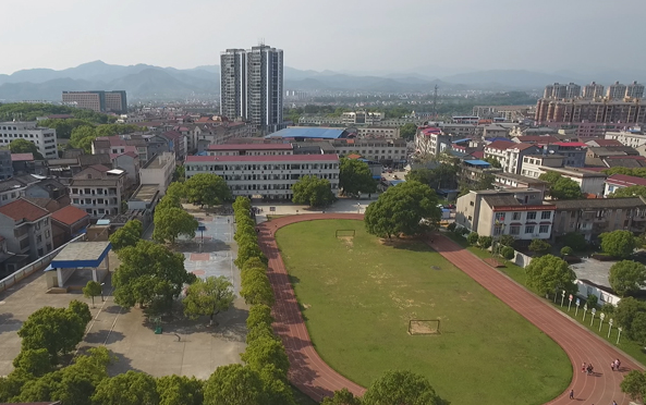 茶陵县芙蓉学校:学雷锋见行动,宅家争当好少年