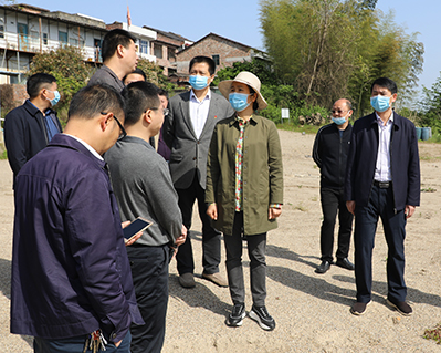 江小忠巡查洣水茶陵段河长制工作 