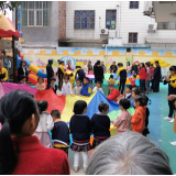 快乐体验，一起成长——阳光幼教开展家长开放日活动 