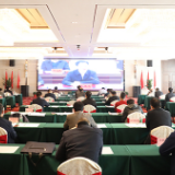 我县组织收听收看全市产业项目建设年活动暨温暖企业行动动员大会电视电话会议