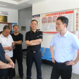 罗有略一行到前农社区居委会督导调研新时代城乡社区警务工作