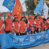 巡河净滩 保护母亲河