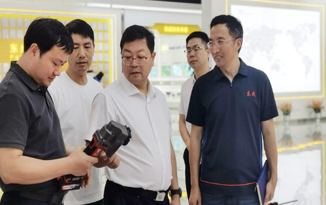 杨红兵率队赴浙江、上海、江苏、山东开展精准招商考察