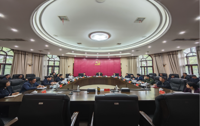 杨红兵主持召开中共茶陵县委常委会2026年第8次会议暨县委理论学习中心组2026年第三次集体学习会议