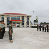 杨红兵走访慰问驻茶部队官兵和优抚对象 