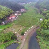 桃坑乡春风村：自筹建营地 好生态成“好钱景”