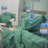 突破高龄手术“禁区”，78岁老人成功接受腹腔镜下全子宫切除+双附件切除+阴道封闭术！