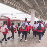 茶陵首发“我的韶山行”旅游专列 红色教育启新程
